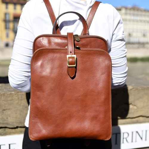 Leather backpack made of vegetable tanned leather