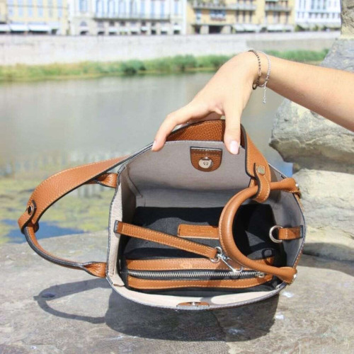 Dafne Leather Bag