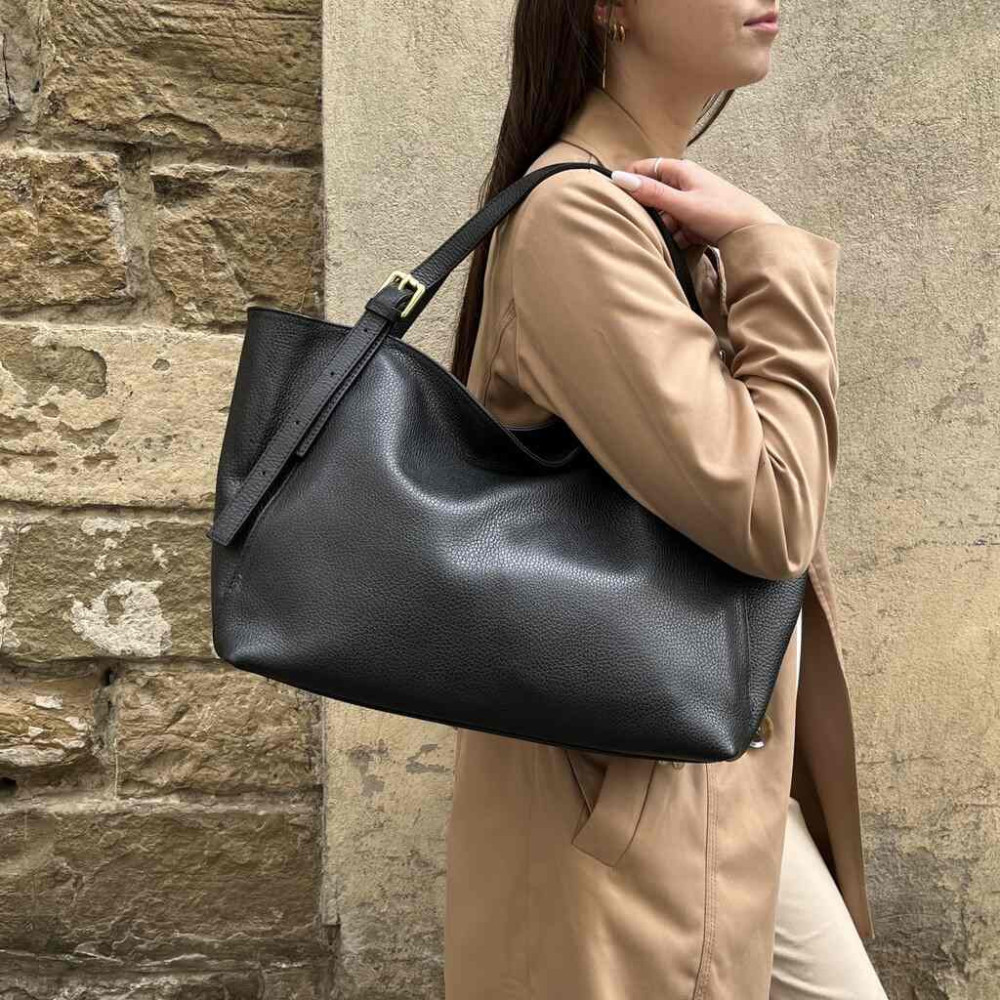 Lea Leather Bag